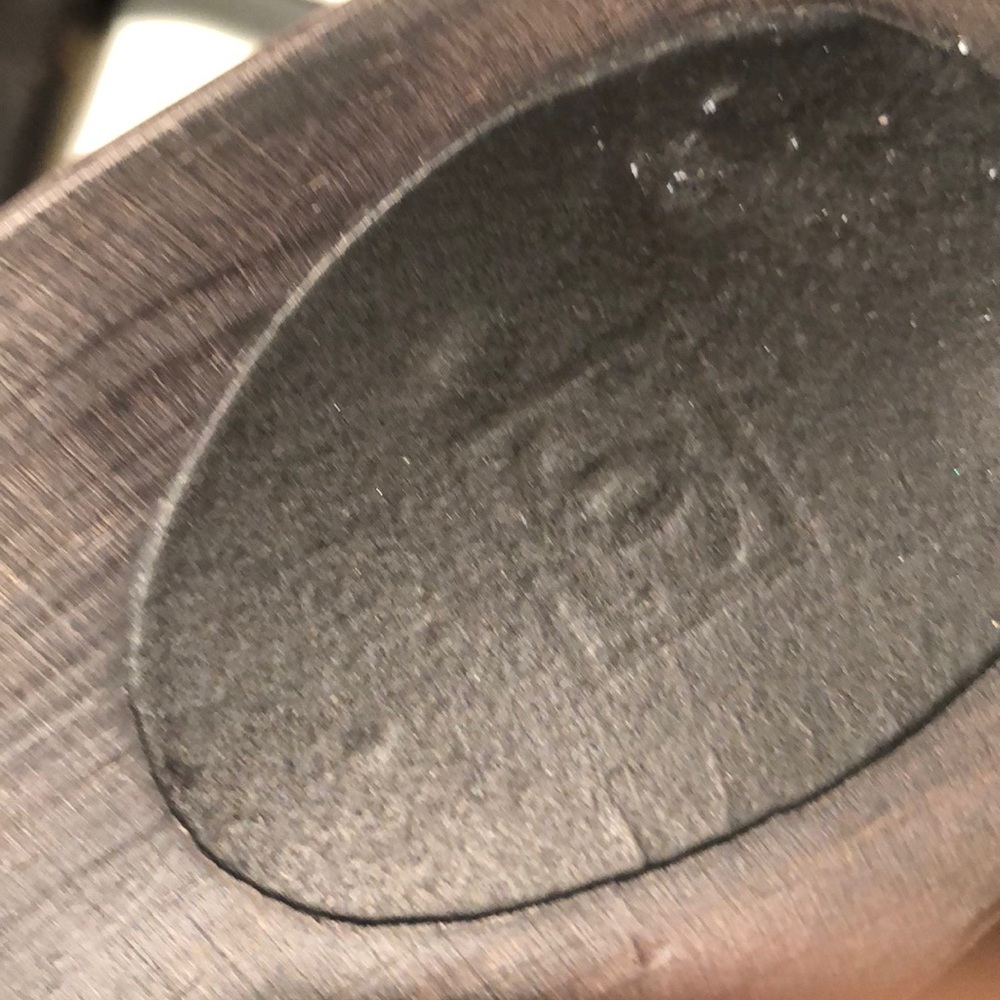 CHANEL black suede sandals w/ logo closure - Picture 3 of 6